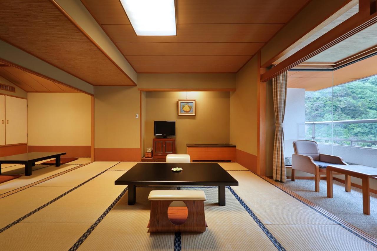 Hotel Sunshine Kinugawa Никко Экстерьер фото